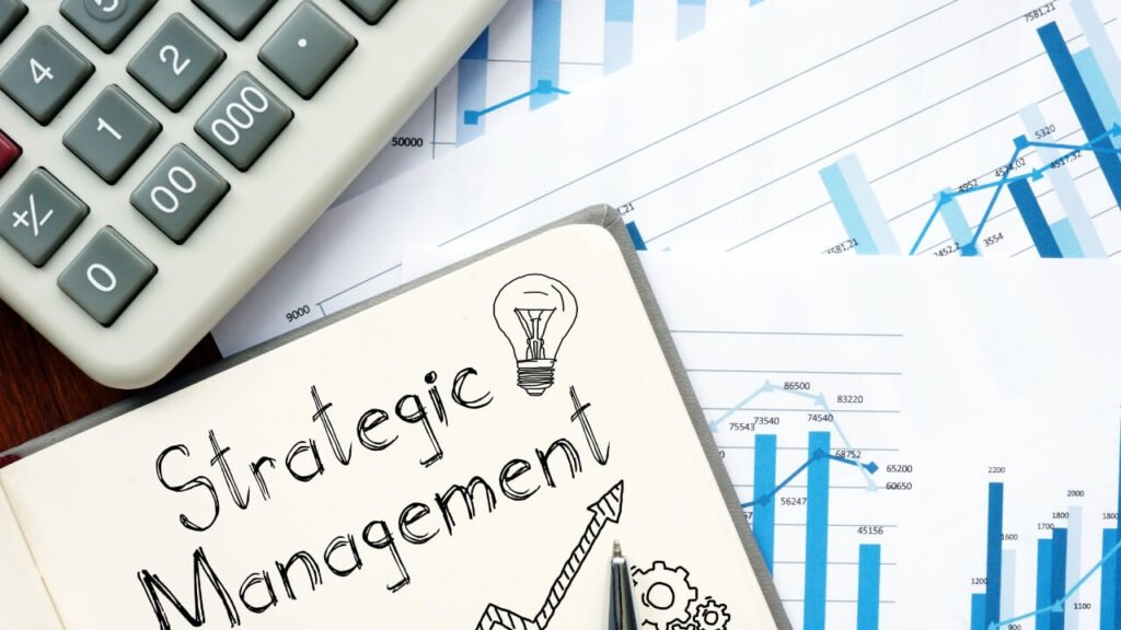 Stop Micromanaging & Start Leading: The Manager Strategic Guide to Explosive Growth manager strategic
