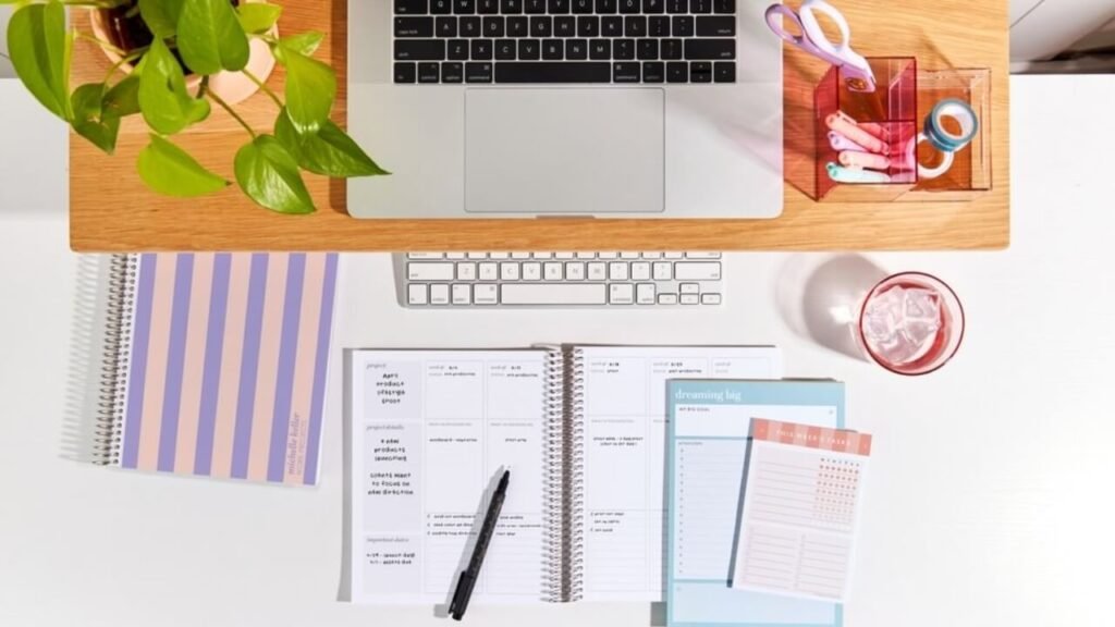Turn Your Passion into Profit: The Ultimate Business Planner Blueprint! business planner