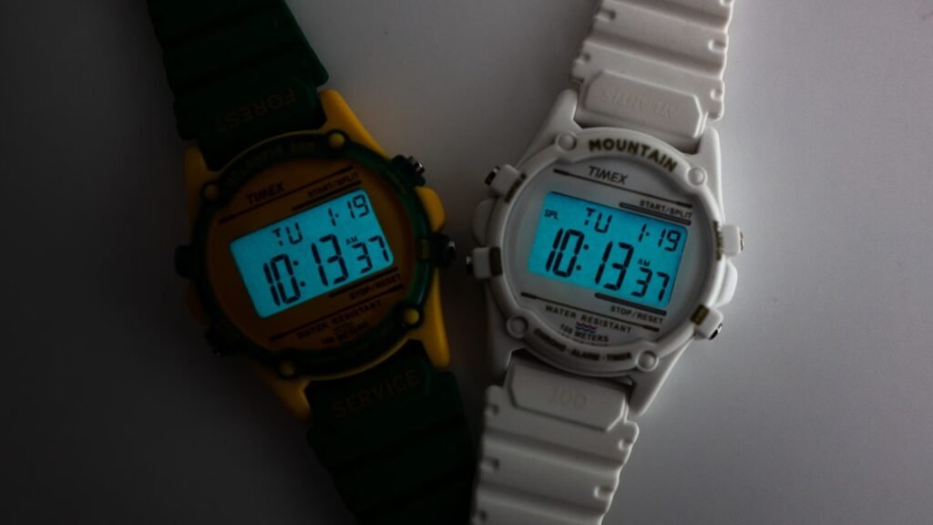 Indiglo Watch: The Secret Behind the Glow That Dominated the 90s (& Still Does!) Indiglo Watch